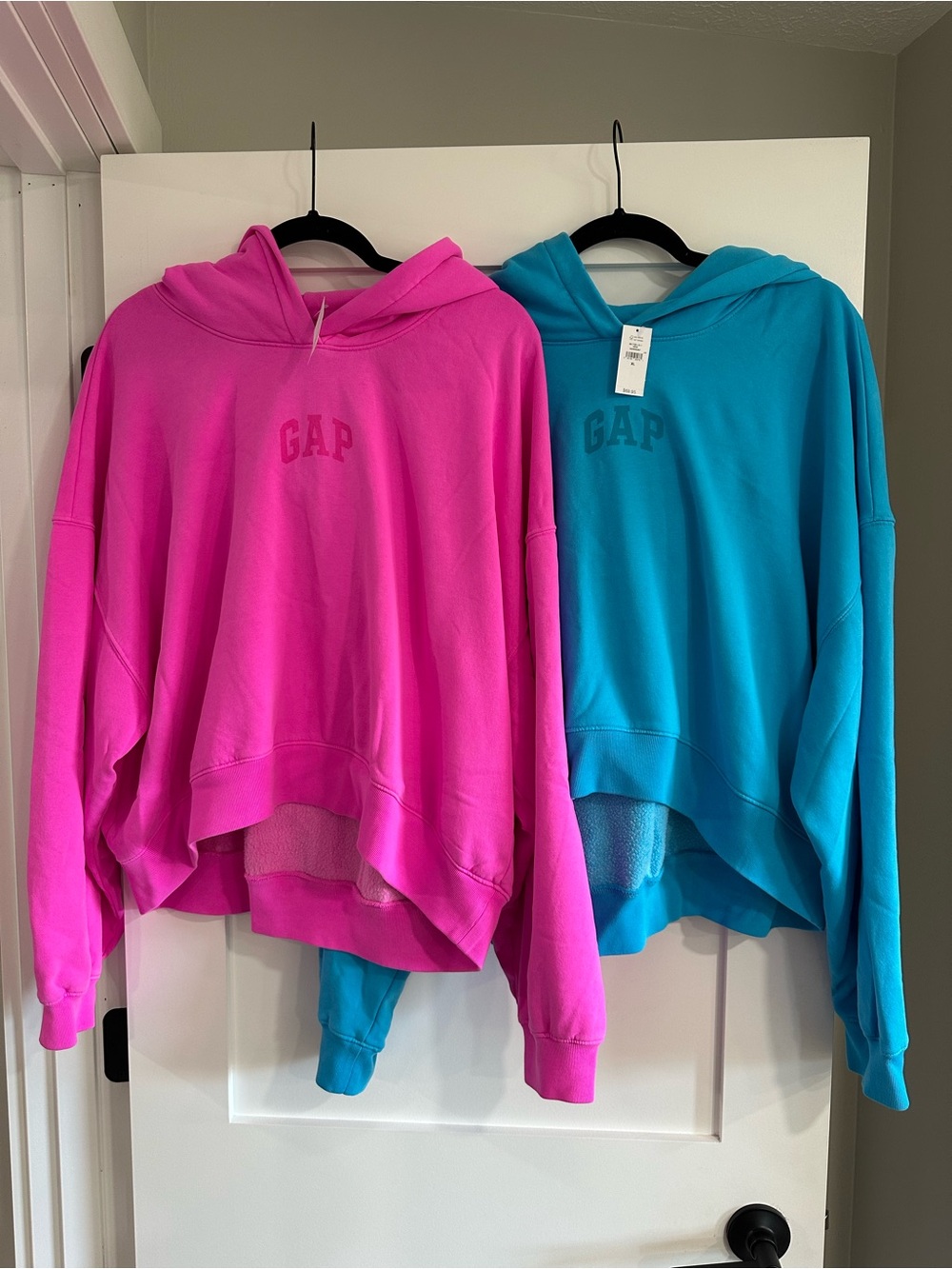 GAP Women's VintageSoft Crop Hoodies